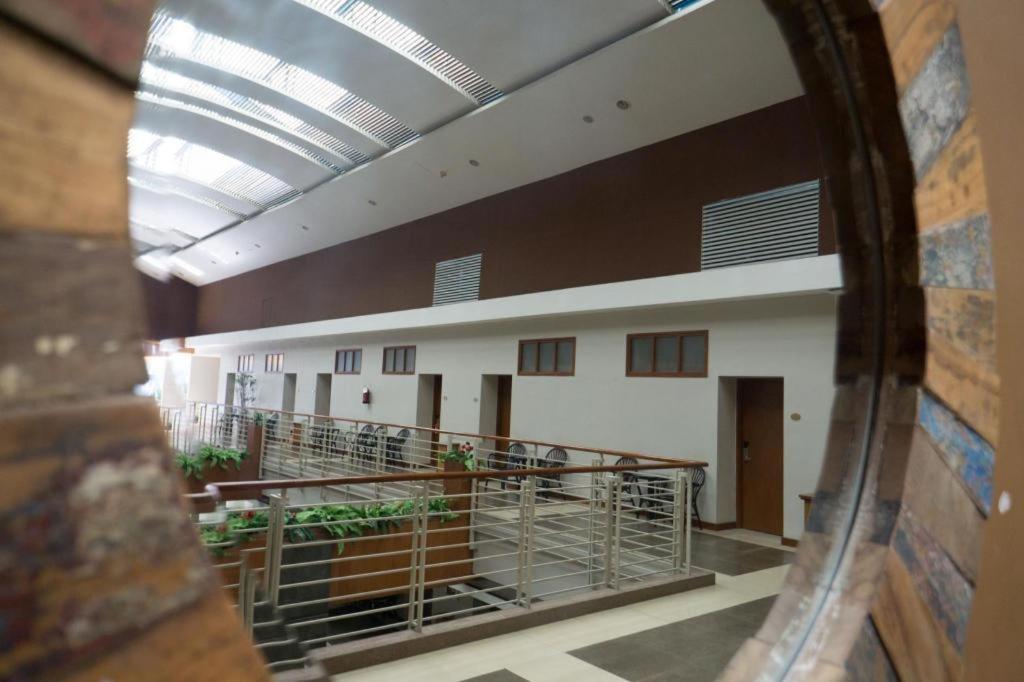 Hotel Asri Plaza Asia Tasikmalaya Buitenkant foto