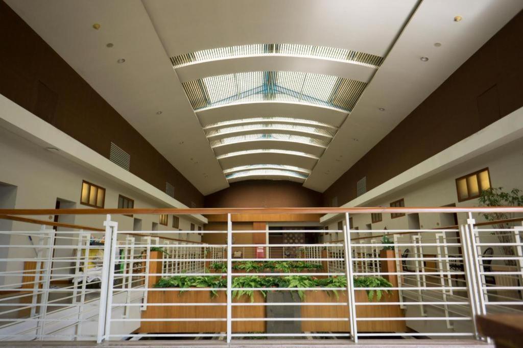 Hotel Asri Plaza Asia Tasikmalaya Buitenkant foto